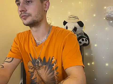 Snapshot of Mike_severi2 chatting on February 24, 2025, 11:43 am Mike severi2 online show from February 24, 2025, 11:43 am