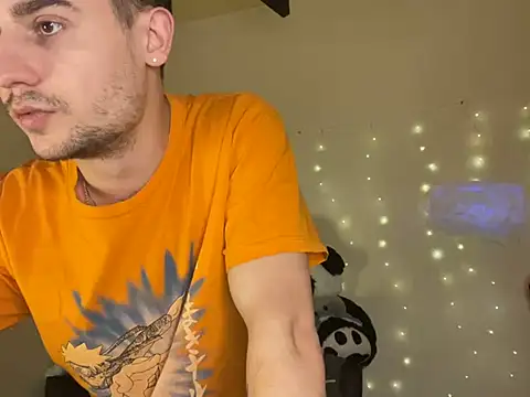 Snapshot of Mike_severi2 chatting on February 24, 2025, 2:48 pm Mike severi2 online show from February 24, 2025, 2:48 pm