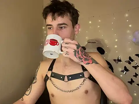 Snapshot of Mike_severi2 chatting on March 13, 2025, 7:09 am Mike severi2 online show from March 13, 2025, 7:09 am