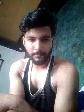 ModestZucchini65 online show from May 10, 2026, 1:22 am