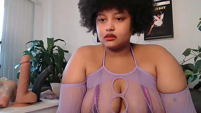 Snapshot of TheeVixxxen chatting on January 19, 2025, 8:09 pm TheeVixxxen online show from January 19, 2025, 8:09 pm