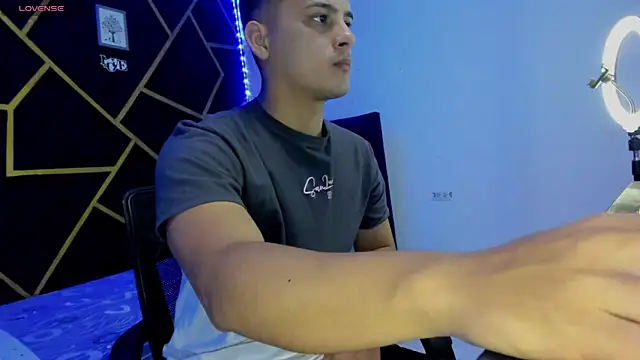 JANER 03 online show from December 12, 2024, 3:48 pm