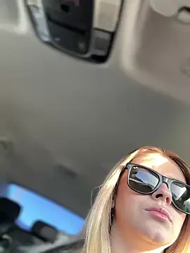 Love Bri online show from February 1, 2026, 10:47 am