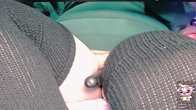 Snapshot of EmGreens chatting on March 16, 2025, 6:53 am EmGreens online show from March 16, 2025, 6:53 am