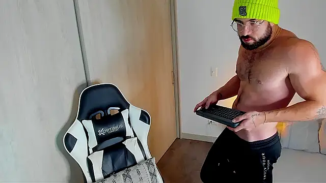 dafboy1 online show from February 15, 2026, 1:13 am