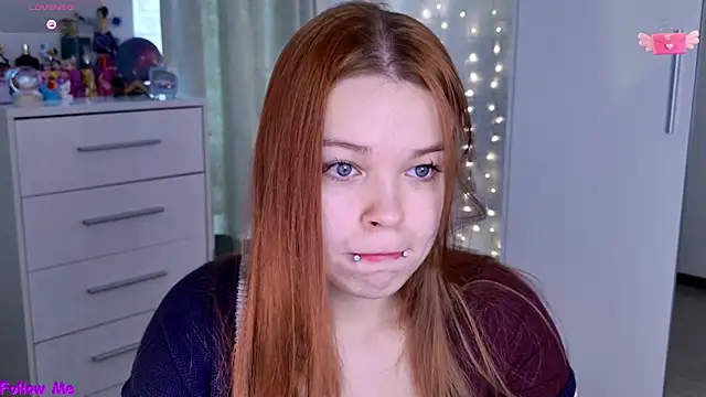 ValBae online show from April 9, 2026, 6:41 am