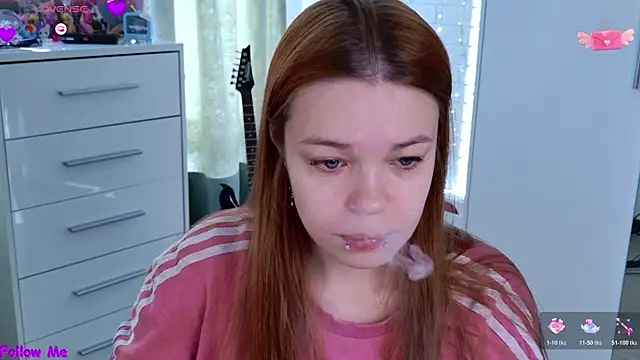 ValBae online show from April 16, 2026, 6:14 am