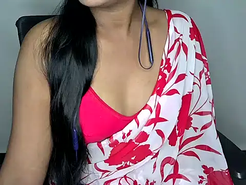 Snapshot of shila20 chatting on February 7, 2025, 10:30 pm shila20 online show from February 7, 2025, 10:30 pm