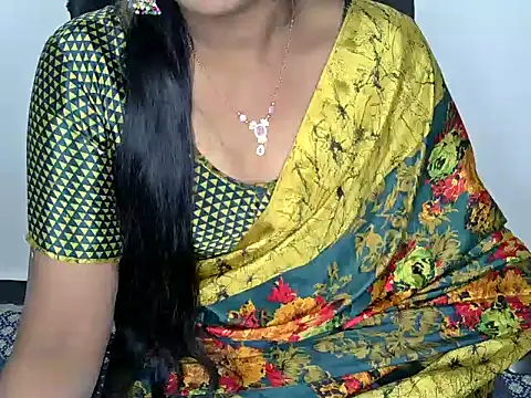 Snapshot of shila20 chatting on February 20, 2025, 5:18 pm shila20 online show from February 20, 2025, 5:18 pm