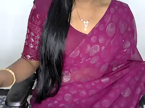 Snapshot of shila20 chatting on February 21, 2025, 4:05 pm shila20 online show from February 21, 2025, 4:05 pm