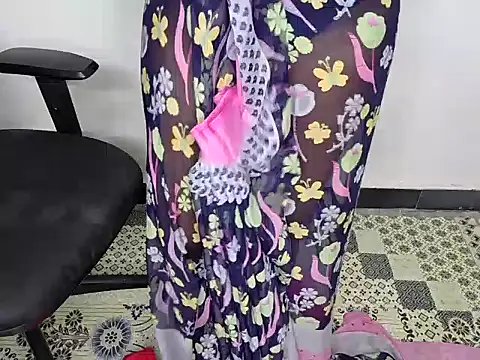 Snapshot of shila20 chatting on February 28, 2025, 12:43 am shila20 online show from February 28, 2025, 12:43 am