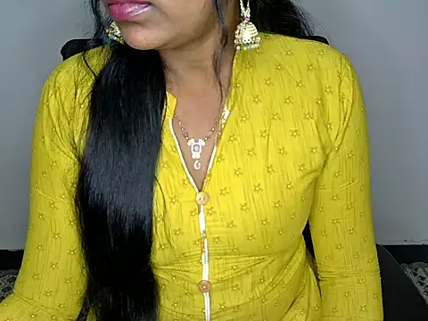 Snapshot of shila20 chatting on March 1, 2025, 7:19 am shila20 online show from March 1, 2025, 7:19 am