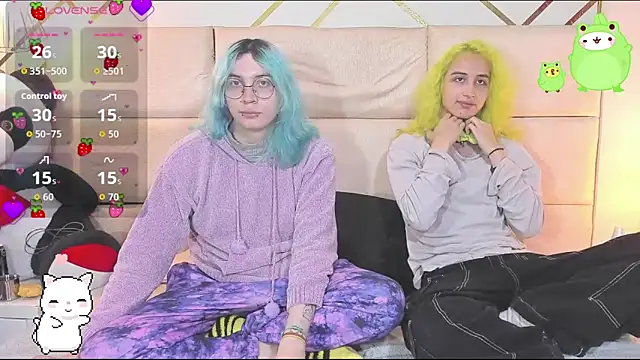 -kisa  online show from October 19, 2025, 2:45 am