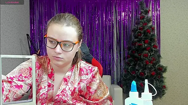 Snapshot of Seductive_She_Wolf chatting on January 20, 2025, 11:56 am Seductive She Wolf online show from January 20, 2025, 11:56 am