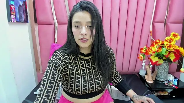 Sarah Hornny online show from March 1, 2026, 4:25 am