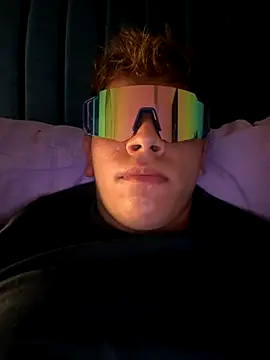 calleaaaa online show from October 22, 2025, 9:58 pm