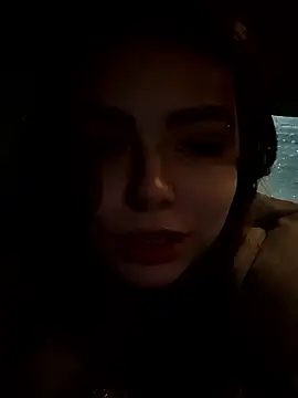 Snapshot of pantyless chatting on December 5, 2024, 11:18 pm pantyless online show from December 5, 2024, 11:18 pm