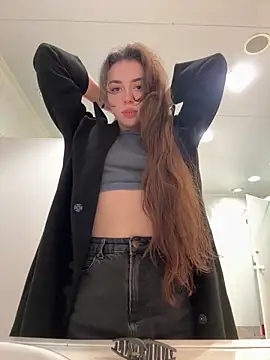 Snapshot of pantyless chatting on September 22, 2025, 10:12 pm pantyless online show from September 22, 2025, 10:12 pm