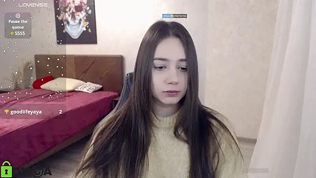 Snapshot of Mary_Moonlight chatting on December 7, 2024, 3:52 pm Mary Moonlight online show from December 7, 2024, 3:52 pm