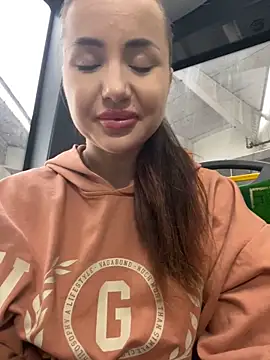 beautydiamond online show from February 3, 2025, 9:52 am