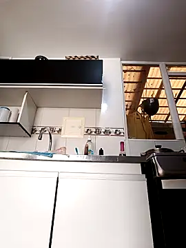 Snapshot of Bonny_Klote chatting on October 27, 2025, 2:43 pm Bonny Klote online show from October 27, 2025, 2:43 pm