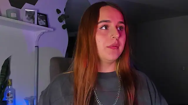 evy orange1 online show from February 14, 2026, 4:42 am