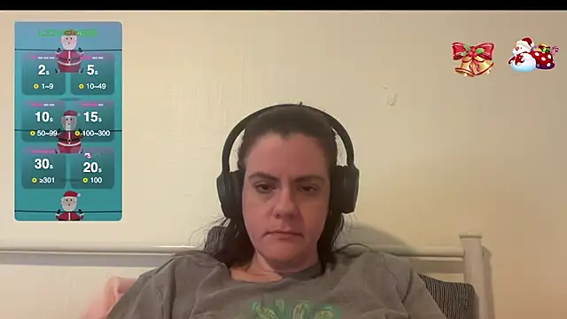 Snapshot of Jess4you0818 chatting on December 21, 2024, 1:32 pm Jess4you0818 online show from December 21, 2024, 1:32 pm