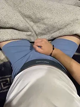 Snapshot of josle24 chatting on March 14, 2025, 5:05 am josle24 online show from March 14, 2025, 5:05 am