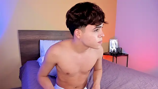 Snapshot of justinbiler chatting on February 13, 2025, 7:35 am justinbiler online show from February 13, 2025, 7:35 am