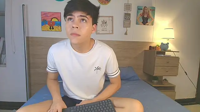 Snapshot of justinbiler chatting on September 27, 2025, 1:05 pm justinbiler online show from September 27, 2025, 1:05 pm