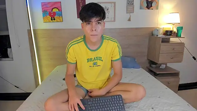 Snapshot of justinbiler chatting on October 13, 2025, 11:43 am justinbiler online show from October 13, 2025, 11:43 am