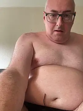 Snapshot of Ronaldo50_DK chatting on November 1, 2025, 12:40 pm Ronaldo50 DK online show from November 1, 2025, 12:40 pm