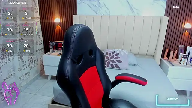 CAMILAGRAY online show from February 17, 2026, 12:12 pm