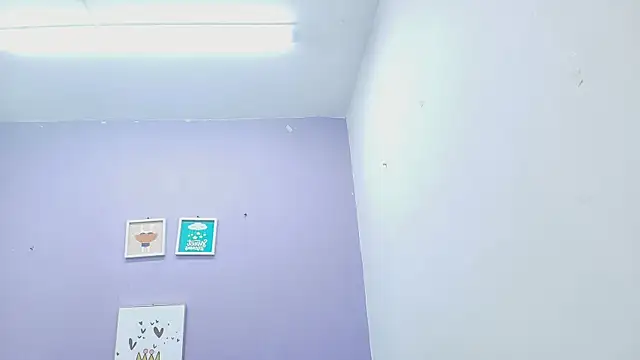 Snapshot of veronica_sinner_ chatting on February 22, 2025, 11:57 am veronica sinner online show from February 22, 2025, 11:57 am