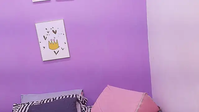 Snapshot of veronica_sinner_ chatting on March 12, 2025, 11:53 am veronica sinner online show from March 12, 2025, 11:53 am