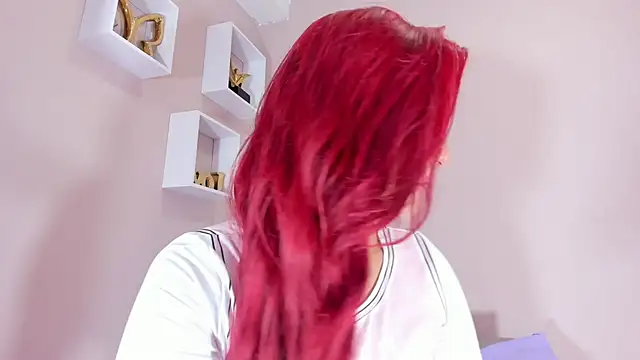 veronica sinner  online show from December 5, 2025, 2:47 pm