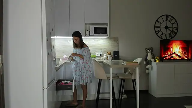 Snapshot of nilliluv chatting on September 26, 2025, 4:44 pm nilliluv online show from September 26, 2025, 4:44 pm