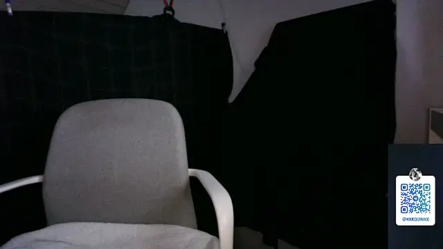 Snapshot of mr-k-quinn-x chatting on December 15, 2024, 10:26 pm mr-k-quinn-x online show from December 15, 2024, 10:26 pm