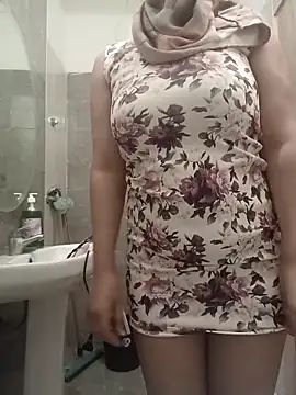 Fofa Arab online show from April 15, 2026, 4:03 pm