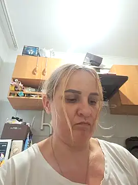 Malichkaanna30 online show from September 16, 2025, 11:55 am