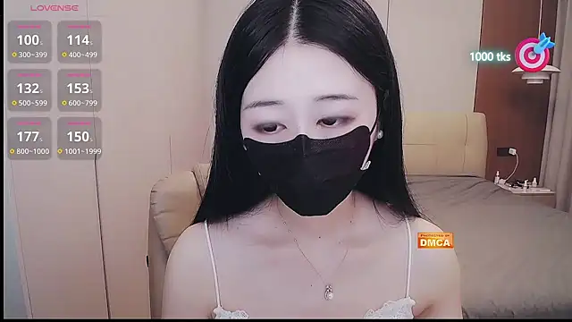 Snapshot of CN-xiaofei chatting on June 25, 2026, 5:12 am CN-xiaofei online show from June 25, 2026, 5:12 am