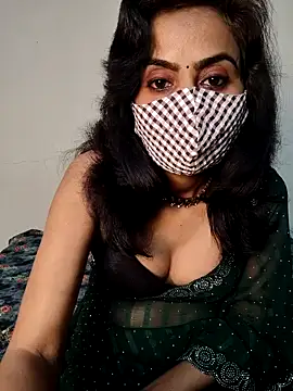 Snapshot of Raat_ki_rani_ chatting on February 25, 2025, 4:42 pm Raat ki rani online show from February 25, 2025, 4:42 pm