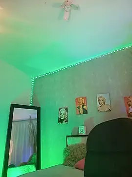 Snapshot of nahiarapalmer19 chatting on September 11, 2025, 10:43 pm nahiarapalmer19 online show from September 11, 2025, 10:43 pm