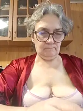 IrinaSweet54 online show from November 27, 2025, 7:54 am