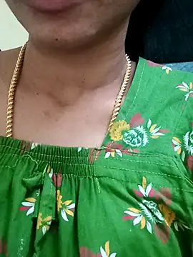 Ambika01 online show from February 9, 2026, 1:26 pm