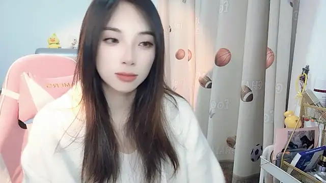 Snapshot of ooo___mimi chatting on December 17, 2024, 12:11 pm ooo mimi online show from December 17, 2024, 12:11 pm