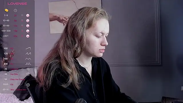 Snapshot of Ariell_Margot_ chatting on January 6, 2025, 3:29 pm Ariell Margot online show from January 6, 2025, 3:29 pm