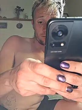 tatemorganin online show from April 15, 2026, 10:54 pm