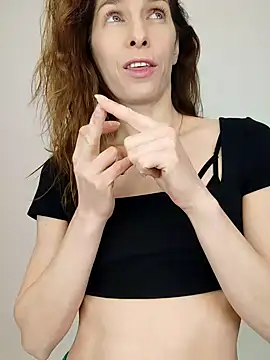 YourSuperModel online show from December 20, 2025, 2:24 pm