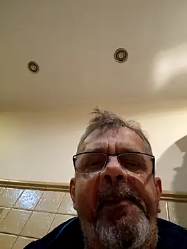 Snapshot of axecoman60 chatting on January 14, 2025, 11:27 pm axecoman60 online show from January 14, 2025, 11:27 pm